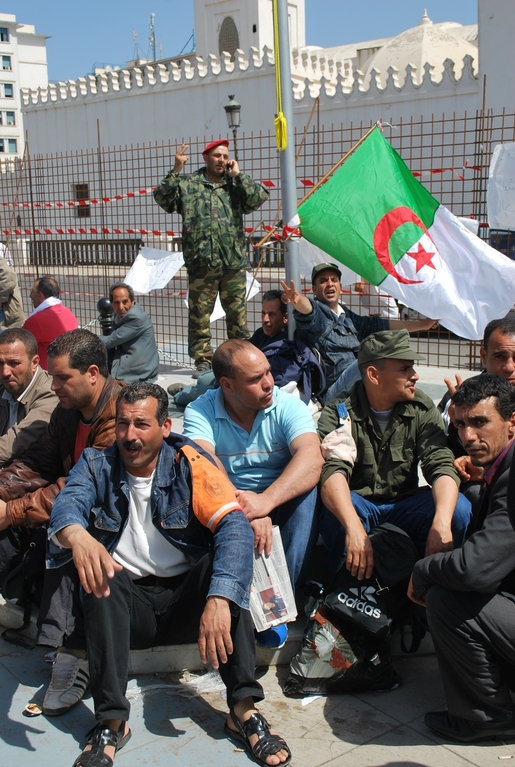 Les patriotes lors de leur sit-in à Alger. PH/Siwel