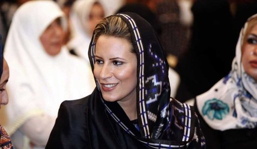 Aïcha Kadhafi (PHOTO: REUTERS)