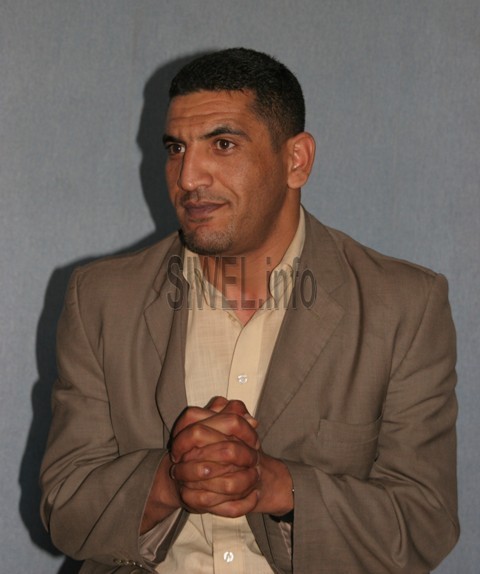 Karim Tabou dénonce le silence d’Alger sur les massacres en Libye