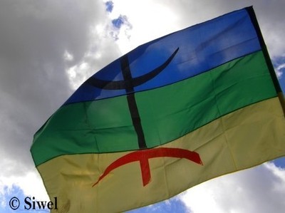 Aurès : le Mouvement culturel Amazigh demande l’officialisation de Tamazight