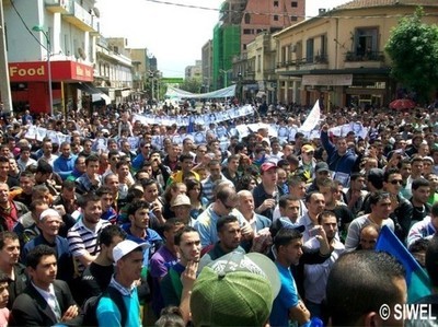 Marche du MAK à Tizi-Ouzou le 20/04/2011. (Ph. A. DJOUDI)