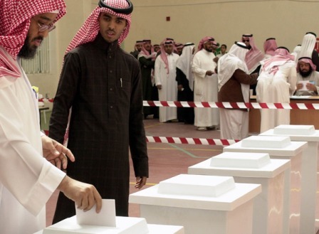Le roi Abdallah d'Arabie accorde le droit de vote aux femmes