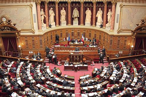 France : L'opposition fait main basse sur la chambre haute