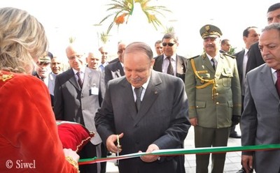 Bouteflika inaugurant le métro d'Alger (Photo Rio — Siwel)