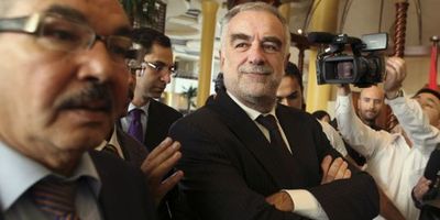 Le procureur de la CPI, Luis Moreno-Ocampo, à Tripoli, le 22 novembre. (PHOTO: REUTERS)