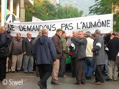 Marche des retraités à Tizi-Ouzou (Photo Tilelli -Siwel)