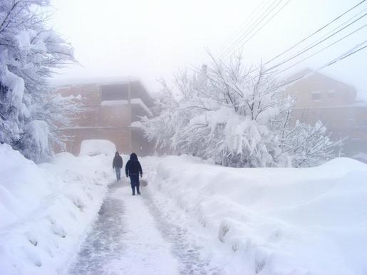 Michelet, routes enneigées inabordables (PH/ NFP)