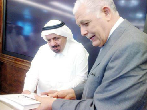 Les ministres saoudien et algérien de l'enseignement supérieur (PH/DR)