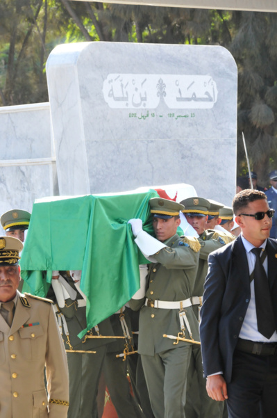 Enterrement de Ben Bella à El Alia. (PH/DR)