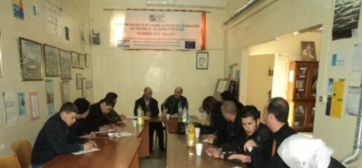 Maison des droit de l'homme de Tizi Ouzou: Un séminaire  sur le thème des « techniques de lobbying »  animé par Hocine Azem.