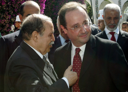 Bouteflika et Hollande lors de la visite de ce dernier en Algérie. PH/DR