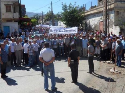Kabylie : 5000 personnes marchent contre le terrorisme à Azeffoun