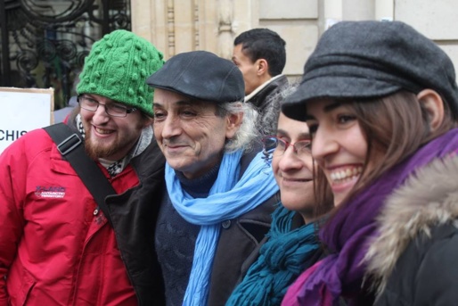 Collectif des Amazighs en France : le racisme de l’Etat algérien envers les mozabites dénoncé devant l’ambassade d’Algérie à Paris