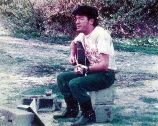 Lounes fut assassiné le 25 juin 1998 par les ennemis de la Kabylie. PH/DR Lounes fut assassiné le 25 juin 1998 par les ennemis de la Kabylie. PH/DR