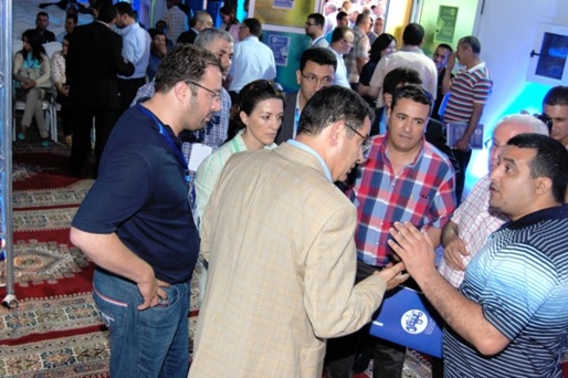 Rif : les amazighs de service rejoignent le parti royal Rif : les amazighs de service rejoignent le parti royal