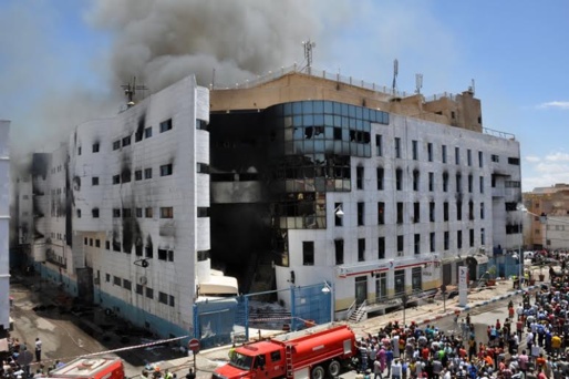 RIF / L’incendie du centre commercial « le grand maghreb » de Nador ou comment le Makhzen organise le sabotage économique 