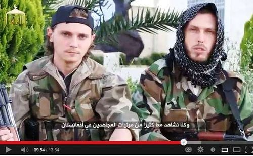 Capture d’écran d’une vidéo de propagande djihadiste où l’on voit le jeune français Jean Daniel, âgé de 23 ans,  qui est mort début aout en Syrie et son frère Nicolas.( PH/DR)
