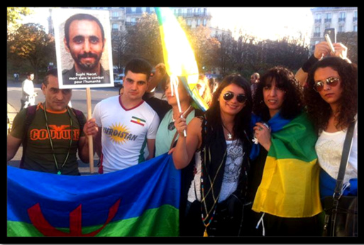 Manifestation à Paris pour Kobanê/ Le MAK et le Collectif des Amazighs en France solidaires avec les Kurdes Manifestation à Paris pour Kobanê/ Le MAK et le Collectif des Amazighs en France solidaires avec les Kurdes