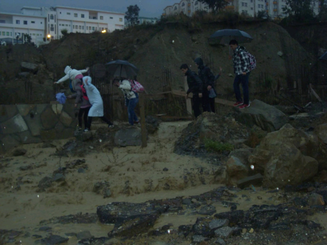 Innondations/ Un début de décembre glissant pour la ville côtière d’Azeffoun Innondations/ Un début de décembre glissant pour la ville côtière d’Azeffoun