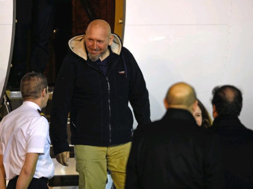 Serge Lazarevic après 3 ans de captivité entre les mains d'AQMI...plutôt en forme ! ( PH/DR) Serge Lazarevic après 3 ans de captivité entre les mains d'AQMI...plutôt en forme ! ( PH/DR)