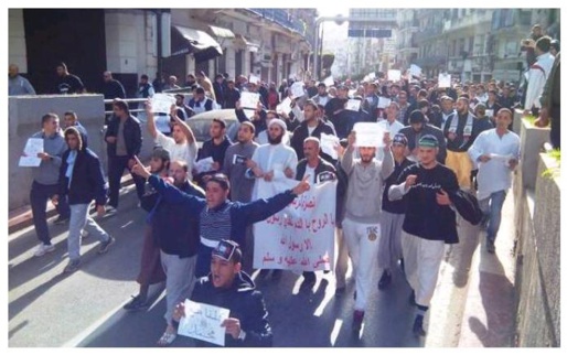 Caricatures de Mahomet : des émeutes à Alger sous le slogan "Kouachi Chouhada" (martyrs)