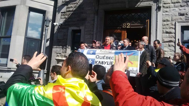 Immense succès de la levée du drapeau kabyle à Montréal