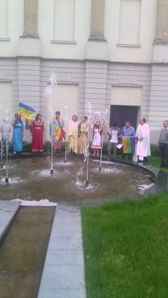 Italie : lever du drapeau kabyle par le professeur Vermondo Brugnatelli