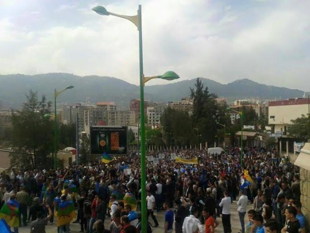 Gigantesques marches du MAK en Kabylie 