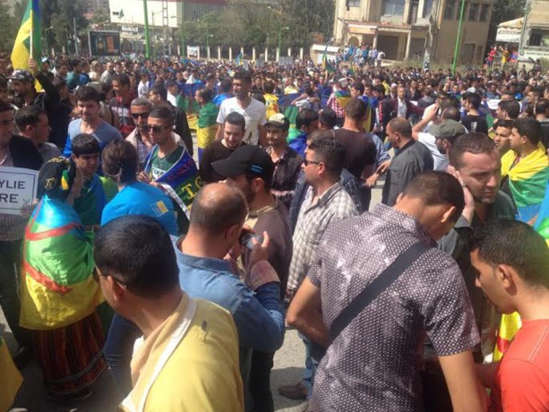 Kabylie / Au moins 100.000 personnes ont répondu à l'appel du MAK (actualisé)