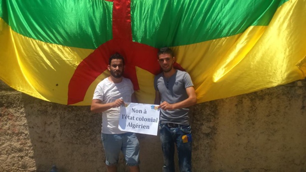 Tizi-Ouzou / Rassemblement de solidarité avec le peuple Mozabite :  Oui il y a une main étrangère et cette main c’est l’Algérie qui occupe le pays Mzab et le pays Kabyle »