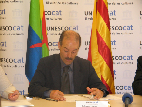 Belkacem Lounes interpelle la Ministre française de l'Education  sur la question des enfants amazighs en France