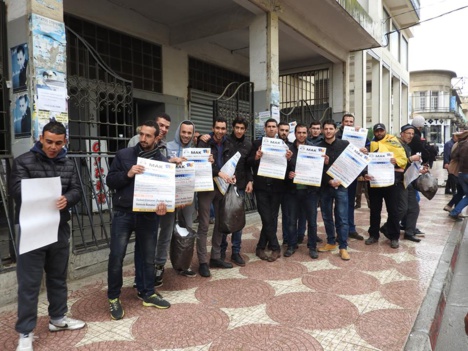 Marche de Yennayer 2966 : Campagne d'affichage du Conseil universitaire de Tizi Wezzu dans la ville des Genêts