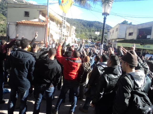 Meeting de trois ténors du MAK à Yattafène : « Nous voulons l’autodétermination de notre peuple et non l’officialisation de Tamzight ! »