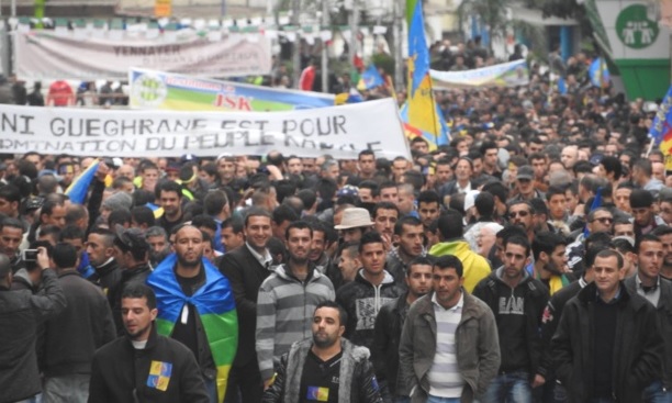 Tizi-Ouzou : Malgré les intimidations, les propagandes  de déstabilisation et  les entraves « sécuritaires », la marche du MAK à a été grandiose.