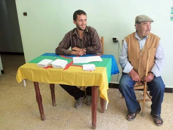 Le MAK rend visite à Dda Ahsen Imessouden, doyen des militants de Taqervuzt
