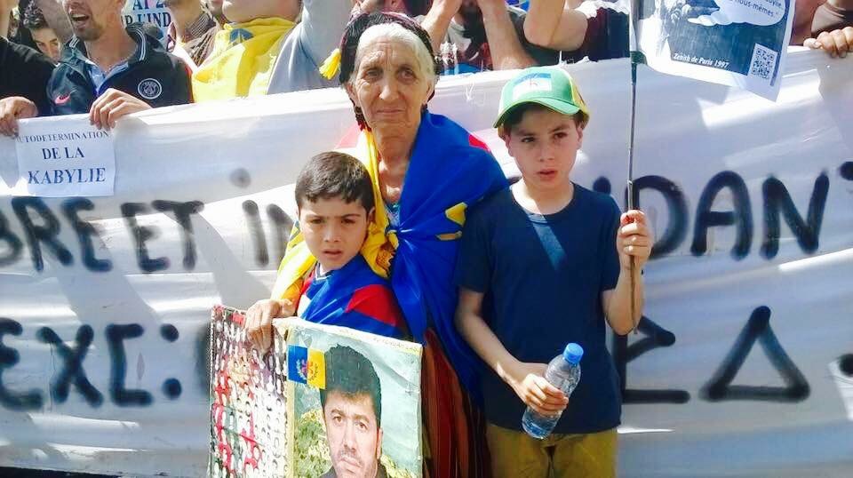  20 avril 2016 : Le triomphe du MAK  ou « l’acte fondateur d’un troisième printemps, celui de la liberté du peule kabyle »