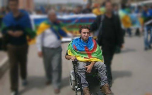 Alerte: le cyber-café d'un militant du MAK fermé arbirairement  par la police algérienne