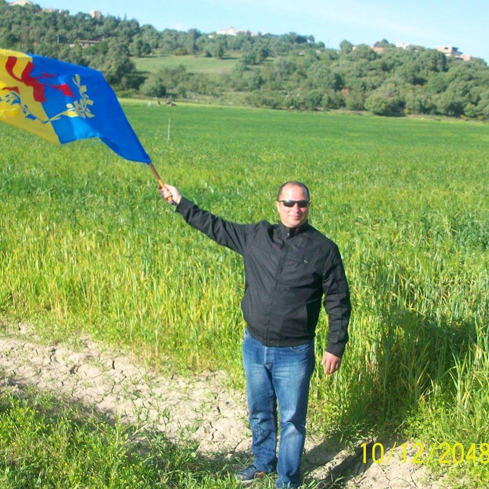 Alerte : Yidir Oulounis, conseiller du président du MAK, interpellé à l'aéroport d'Alger (actualisé)
