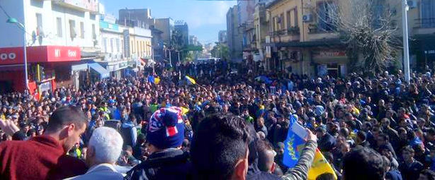 La situation en Kabylie à 13h : les marches pour l'indépendance ont drainé des foules malgré l'état de siège colonial