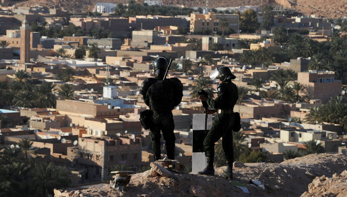 Pourquoi le Dr Fekhar mène une grève de la faim pour la 5e fois en 18 mois?