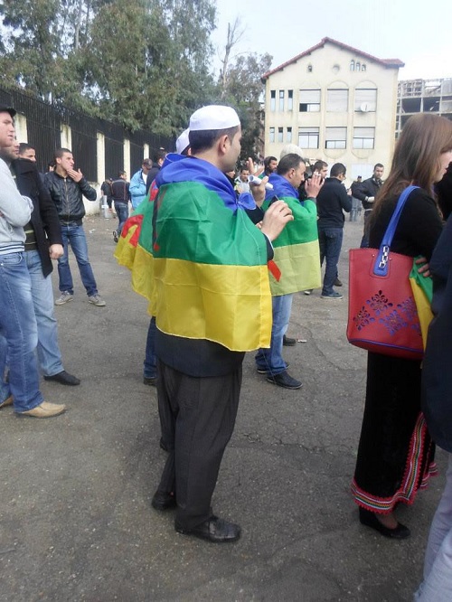 La solidarité amazighe agissante.