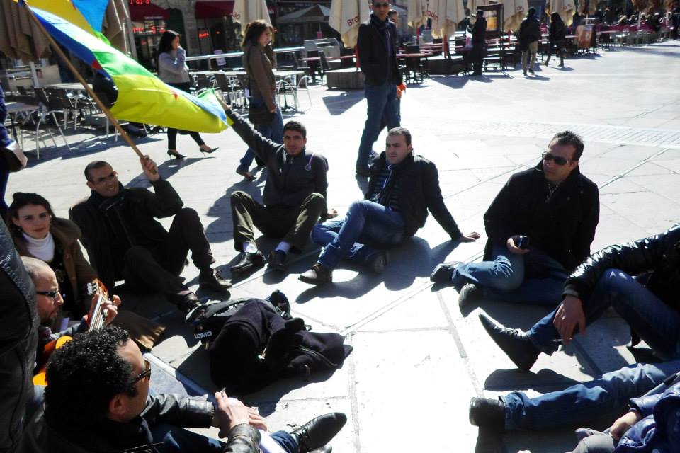 Soutien au peuple mozabite : rassemblement devant le Consulat d'Algérie à Montpellier