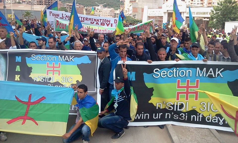 Marche du MAK à Vgayet ce dimanche 20 avril 2014 (PH/DR)