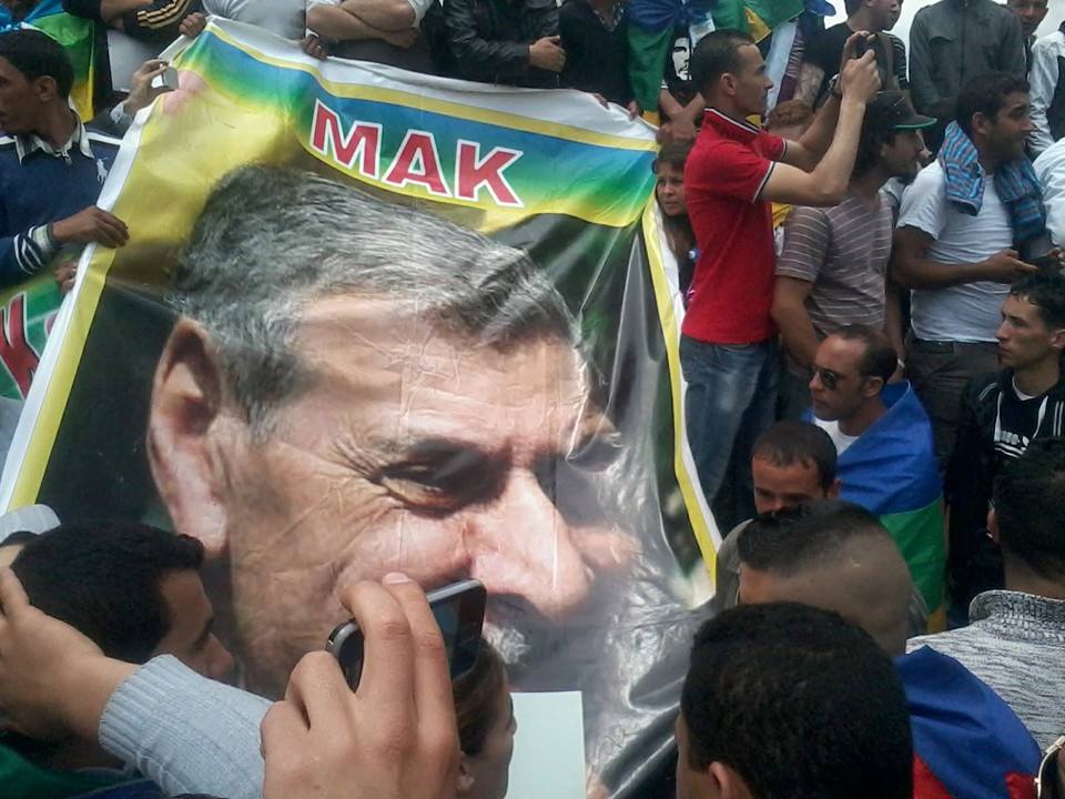 27 Avril : Marche à Tizi-Wezzu et rassemblements à Paris et Ottawa (actualisé minute par minute)