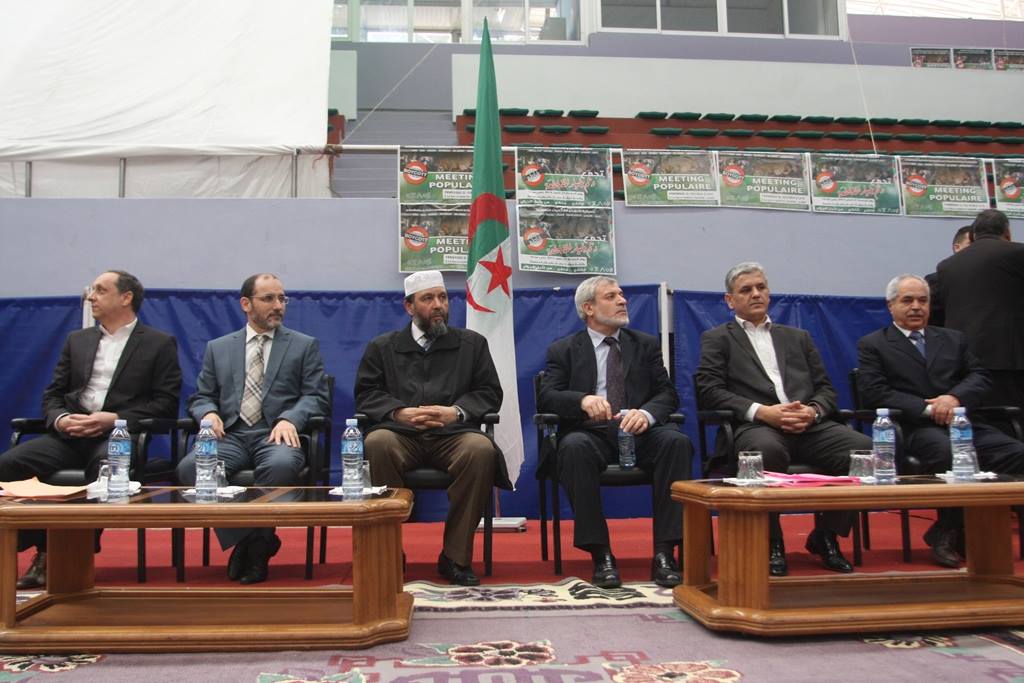 La Coordination nationale pour les libertés et la transition démocratique (CNLT), avec Mohcine Bellabes, président du RCD, Djaballah d'Enahda et toute la panoplie des partis islamo panarabistes que compte l'Algérie. Il ne manquait plus que le FIS, c'est désormais chose faite (PH/DR)