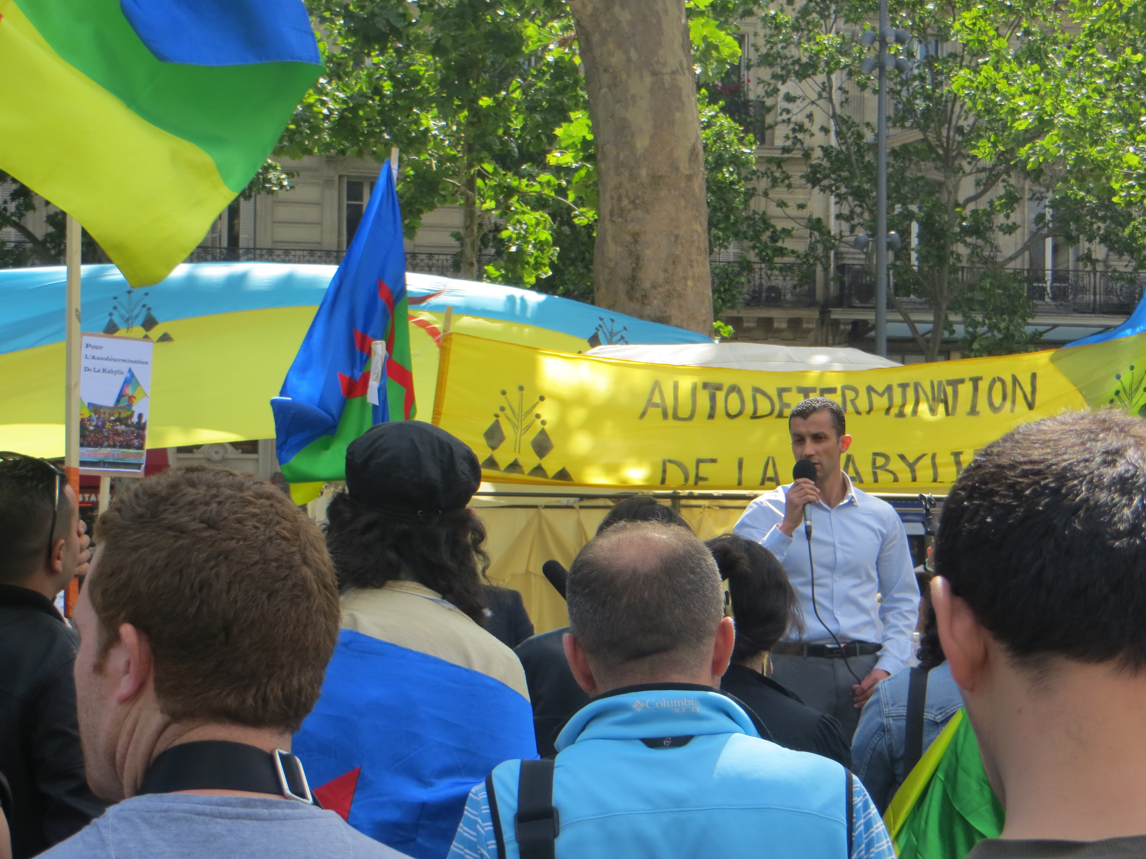 Rassemblement de la "Journée de la Nation kabyle" à Paris: Intervention de Ferhat Mehenni