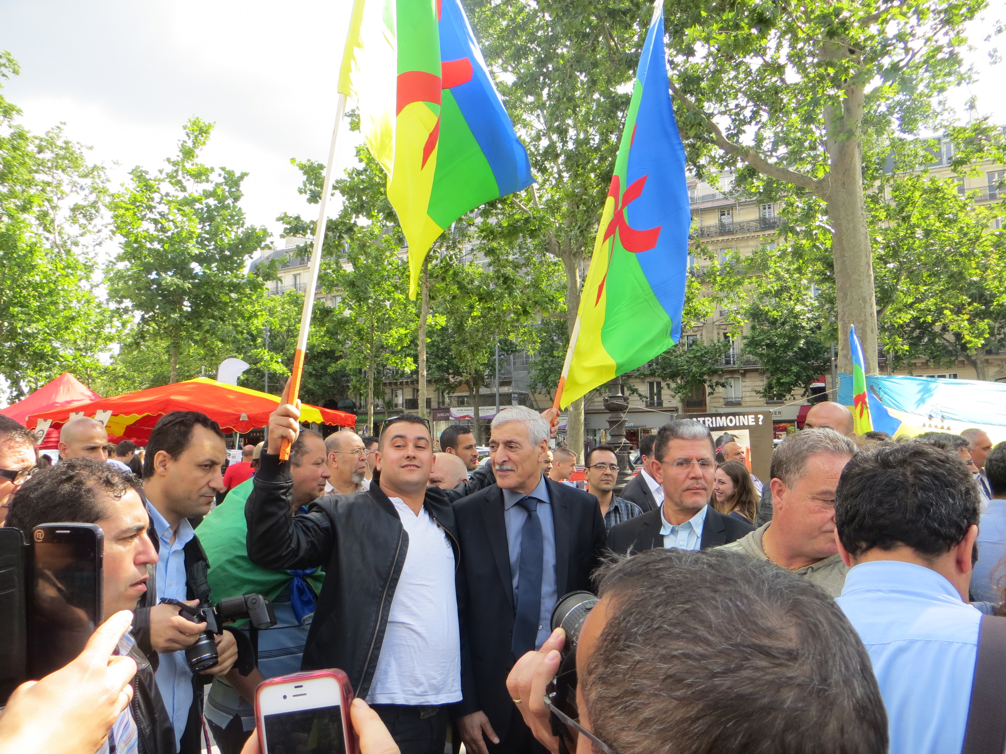 Rassemblement de la "Journée de la Nation kabyle" à Paris: Intervention de Ferhat Mehenni
