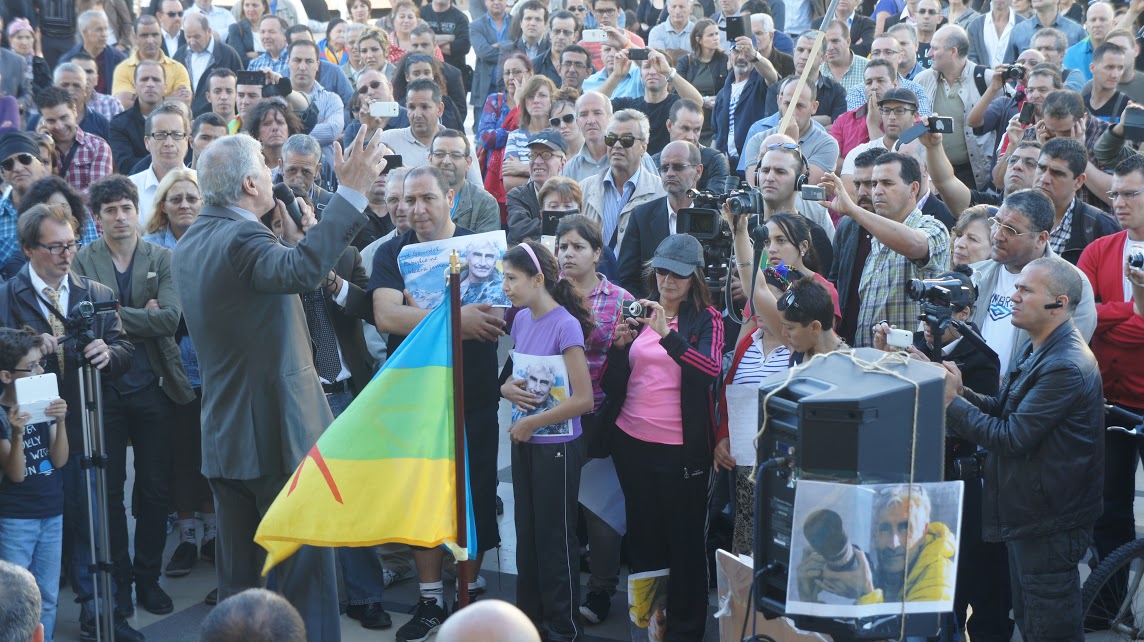 Ferhat Mehenni lors du rassemblement du Trocadéro le 27 Septembre 2014