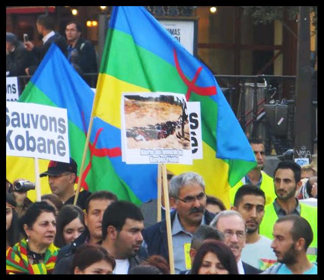 Manifestation à Paris pour la Journée mondiale avec Kobanê : une belle réussite de solidarité