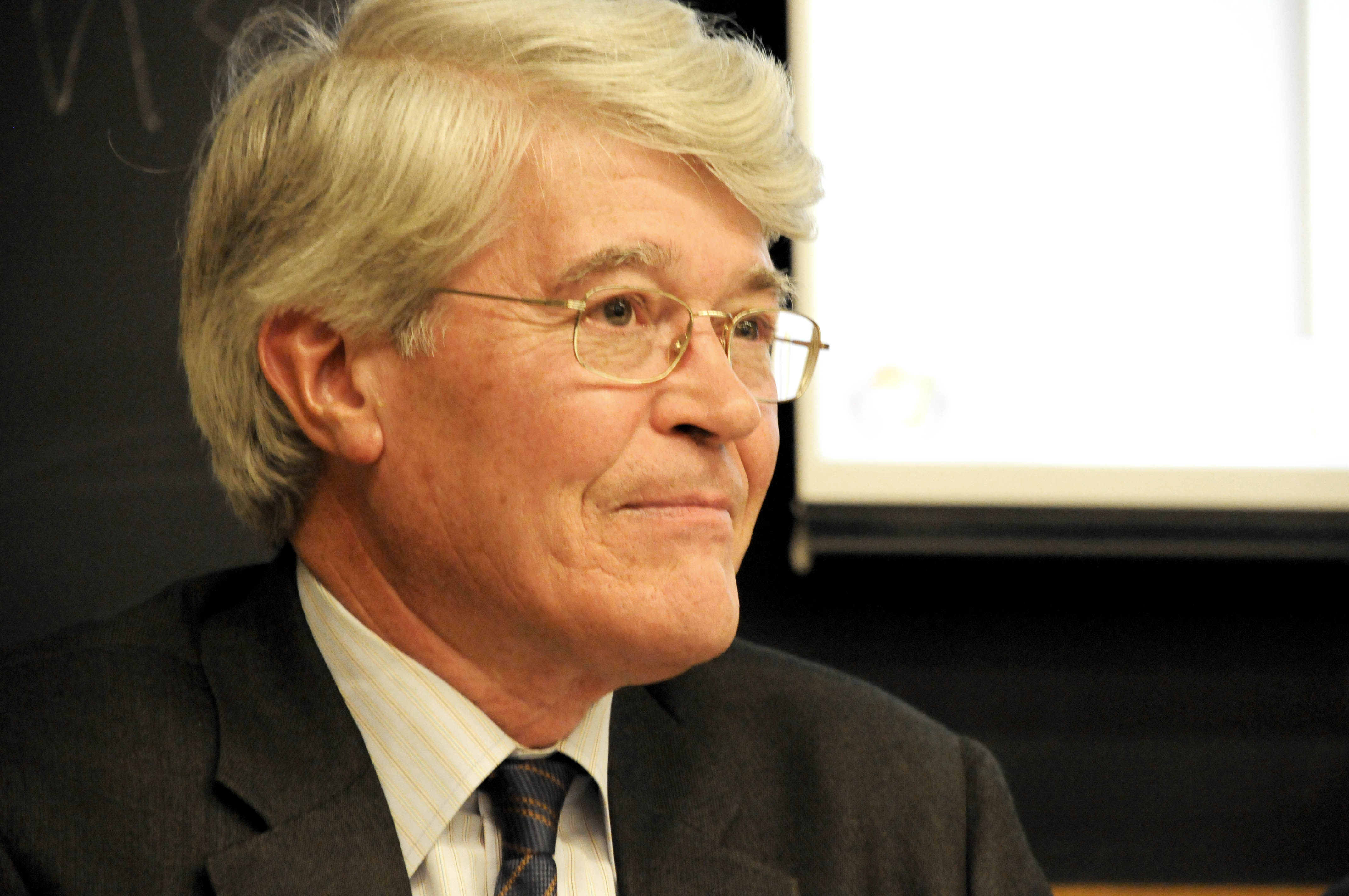 Hugh Roberts, Professeur d'Histoire de l’Afrique du Nord et du Moyen Orient à l’Université de Tufts (USA) (PH/DR)